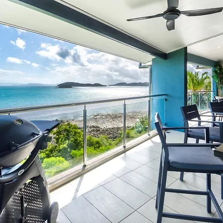 Edge 5 Oceanfront 3-Bedroom Apartment - Featuring An Infinity Pool, Spa Bath, Buggy And Valet Service Hamilton Island Exterior photo